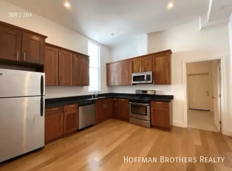 2927 Folsom Street, San Francisco, CA 94110 photo 2