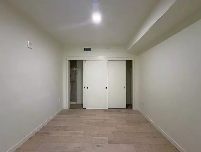 2bd/1bth Designed In The International Style And Finished In Late 2022 photo 3