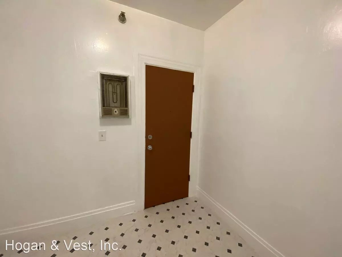 301 Columbus Ave, San Francisco (Apartment) photo 2