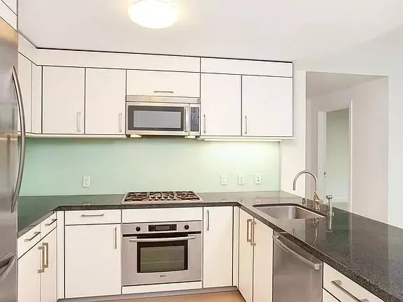301 Main Street, San Francisco, CA 94105 photo 4