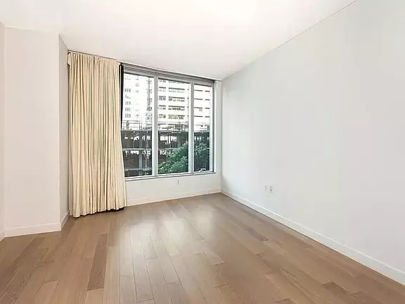 301 Main Street, San Francisco, CA 94105 photo 5