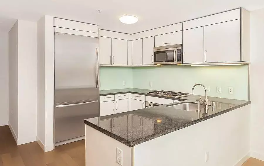 301 Main Street, San Francisco, CA 94105 photo 3