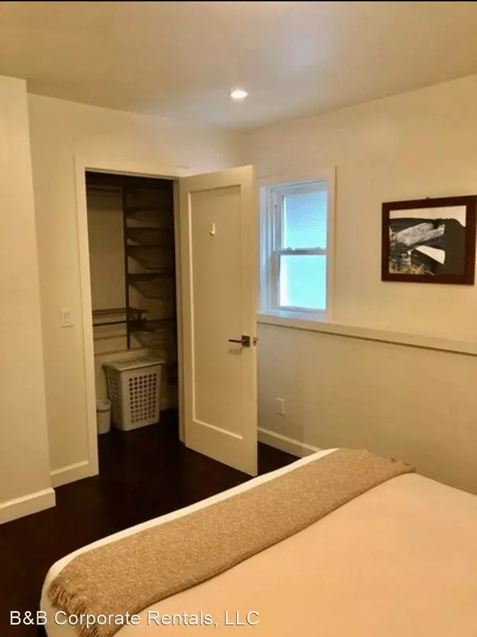 3014 A Pine Street, San Francisco, CA 94115 photo 2