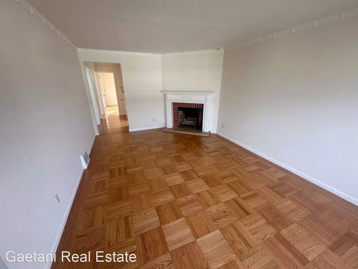 31 Norwich Street (326r) photo 3