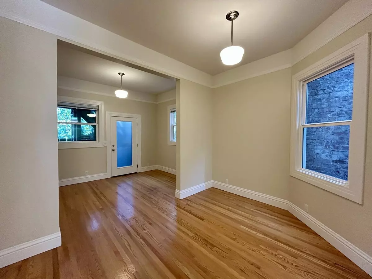 3220 23rd Street, San Francisco, CA 94110 photo 3