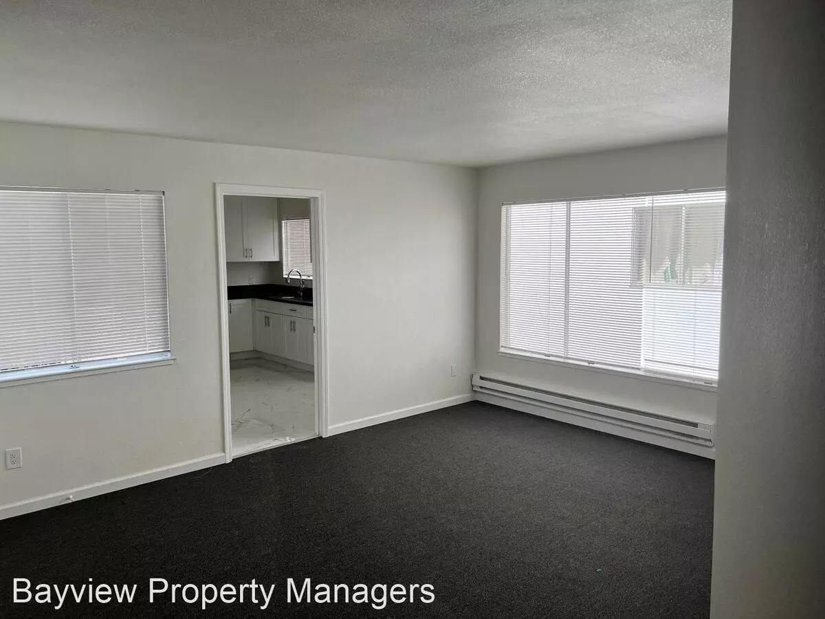 719 Banks Street, San Francisco, CA 94110 photo 2