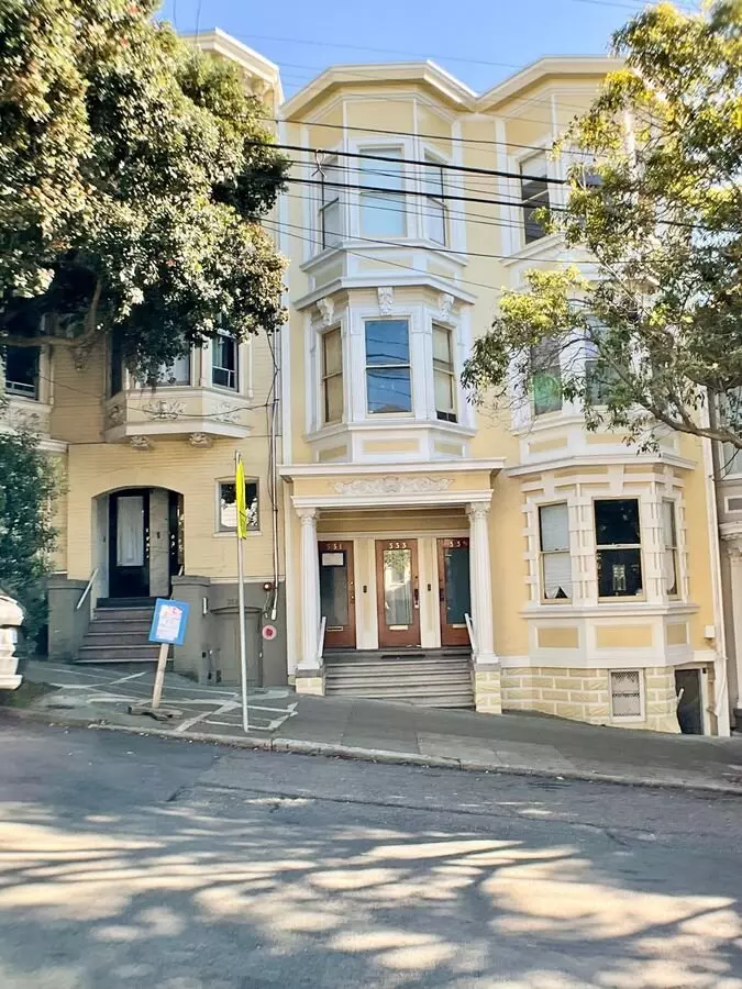 331 Frederick St. photo 3