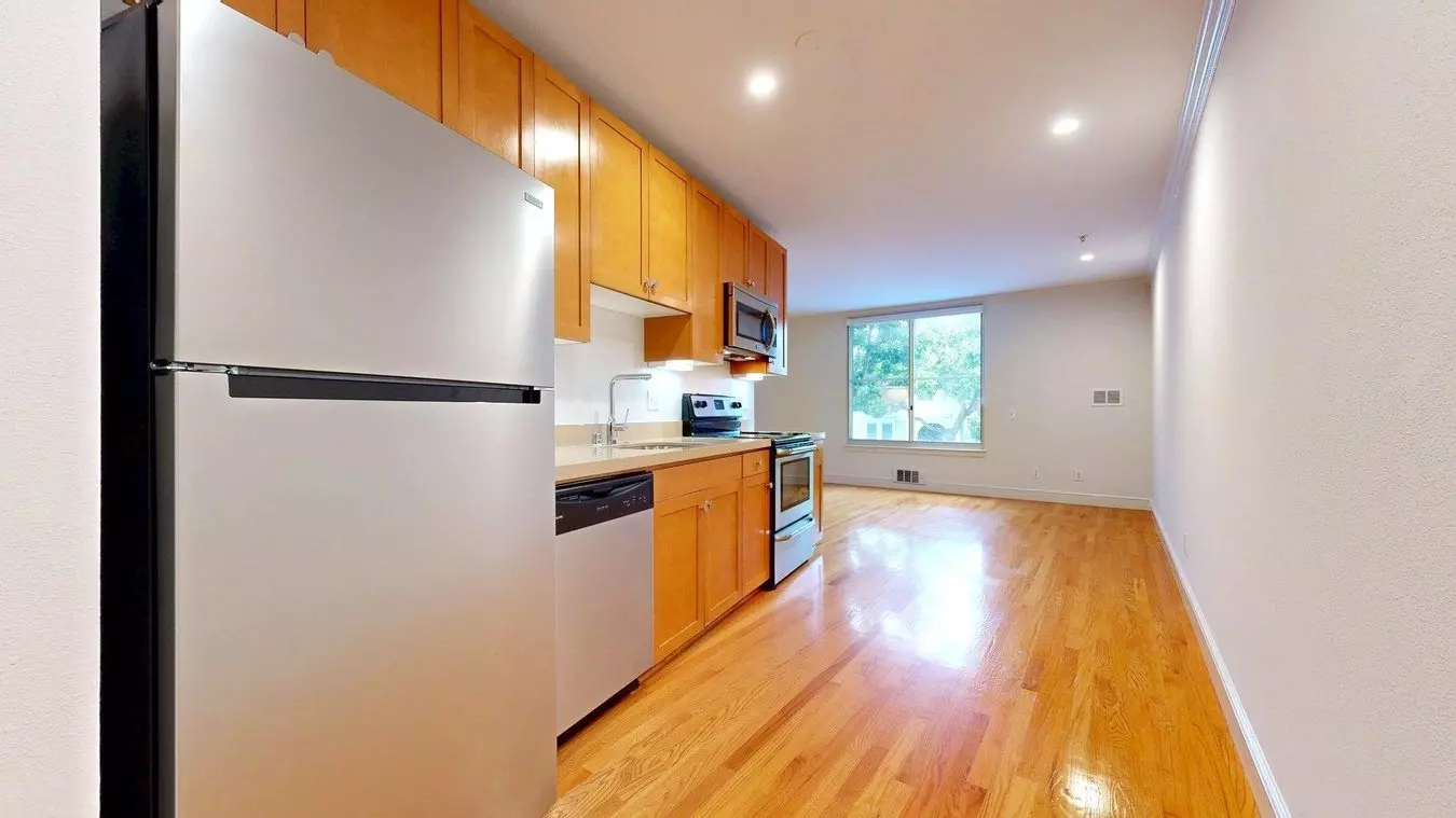 3322 Buchanan Street photo 5