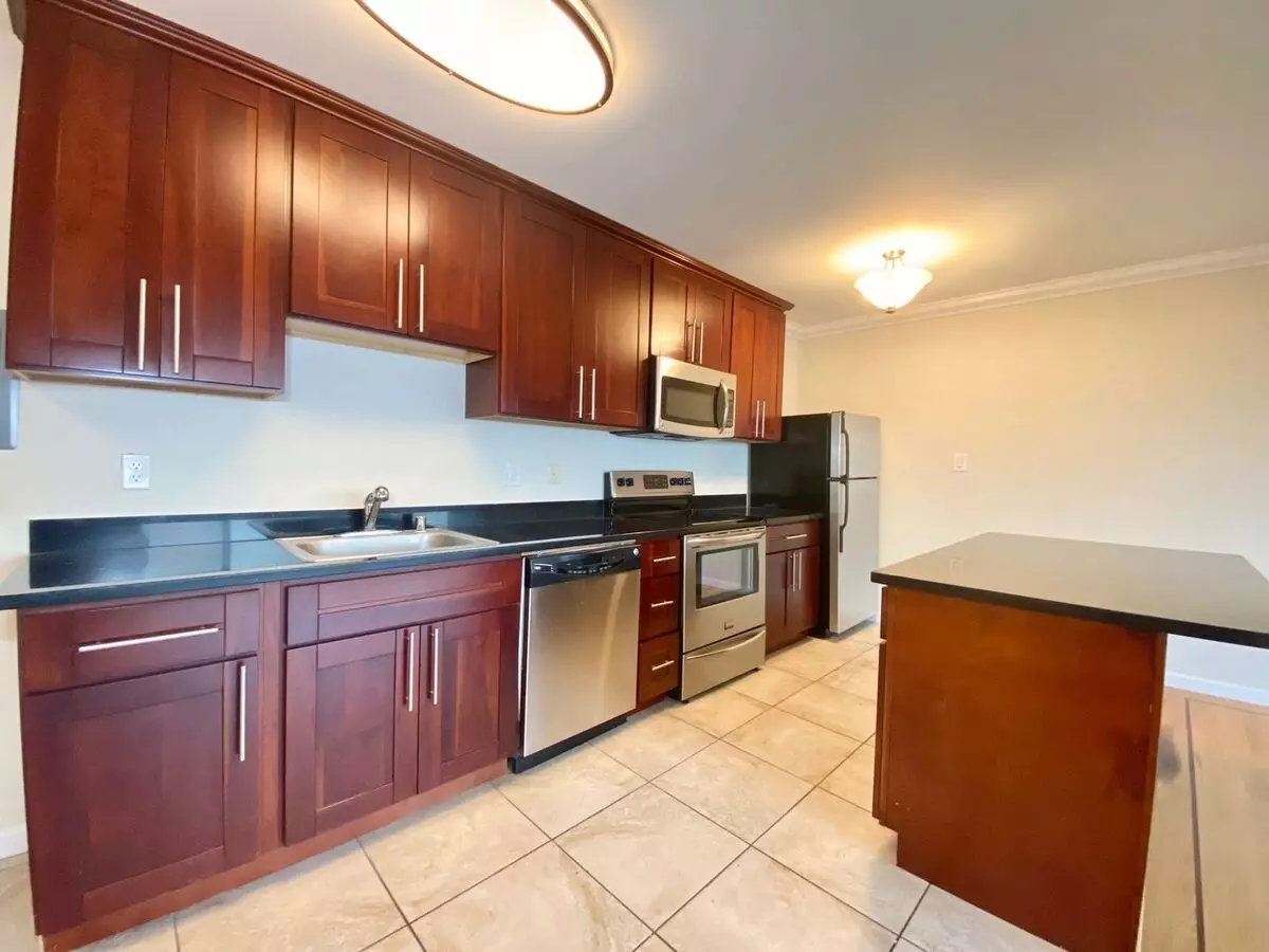 3649 Market photo 4