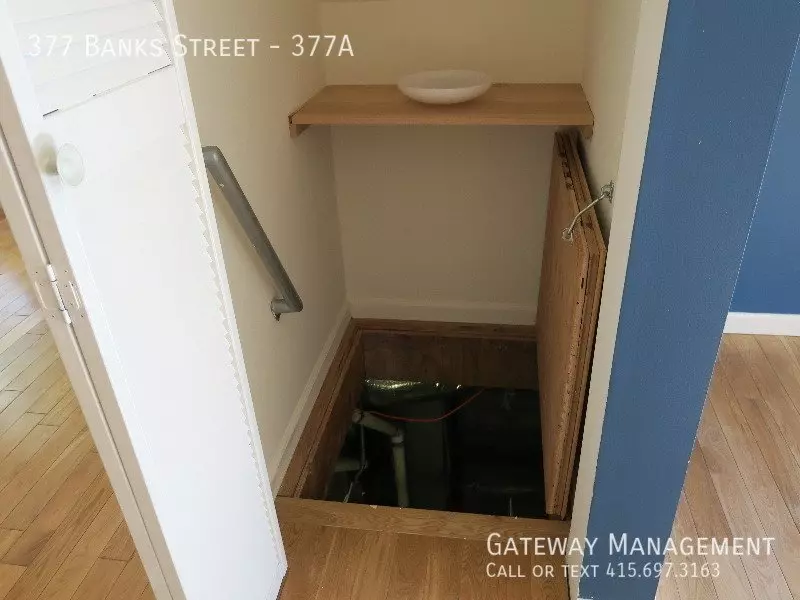 377 Banks Street, San Francisco, CA 94110 photo 3