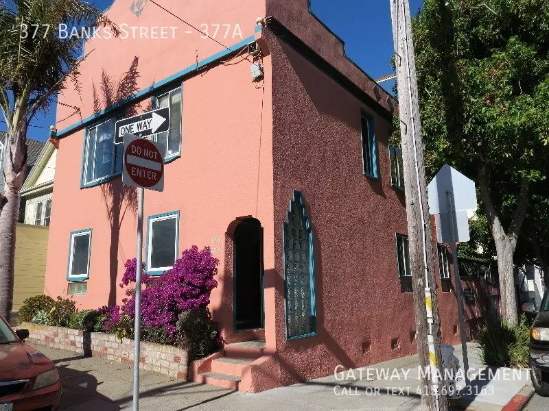377 Banks Street, San Francisco, CA 94110 photo 5
