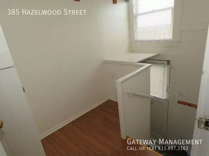 385 Hazelwood St photo 4