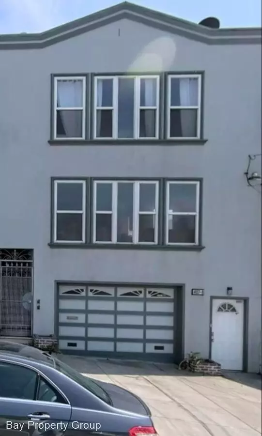 4127 Kirkham Street, San Francisco, CA 94122 photo 3