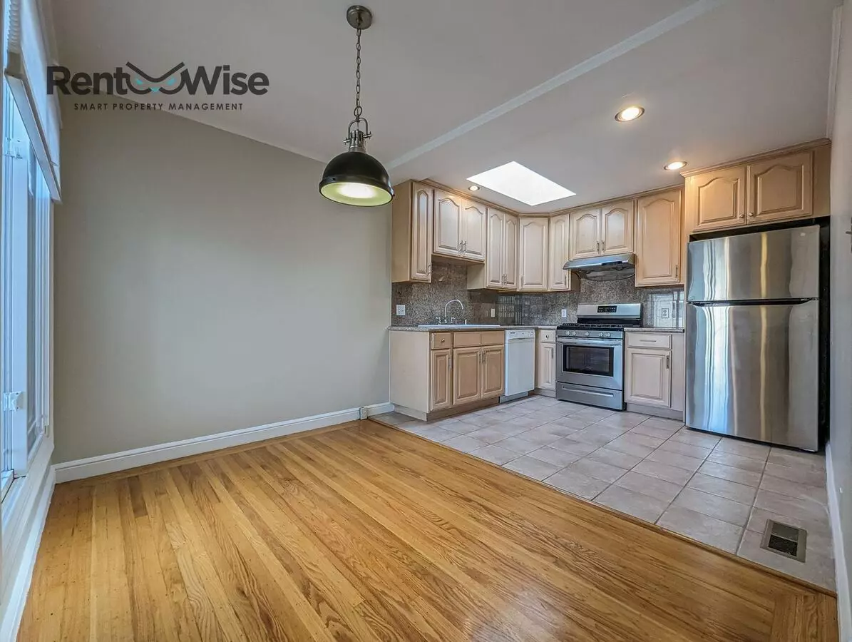 4239 Pacheco St. photo 4