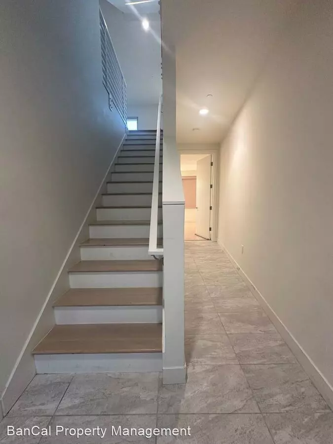 43 Kirkwood Avenue, San Francisco, CA 94124 photo 5
