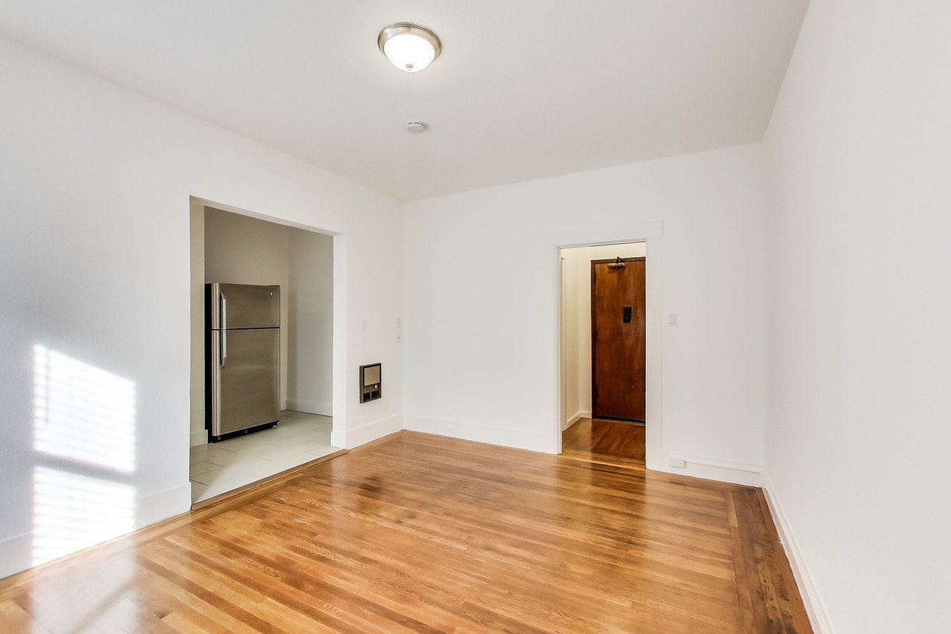 434 Leavenworth Apartments photo 4