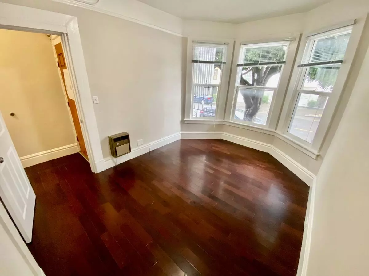 486 1/2 Grove Street, San Francisco, CA 94102 photo 2