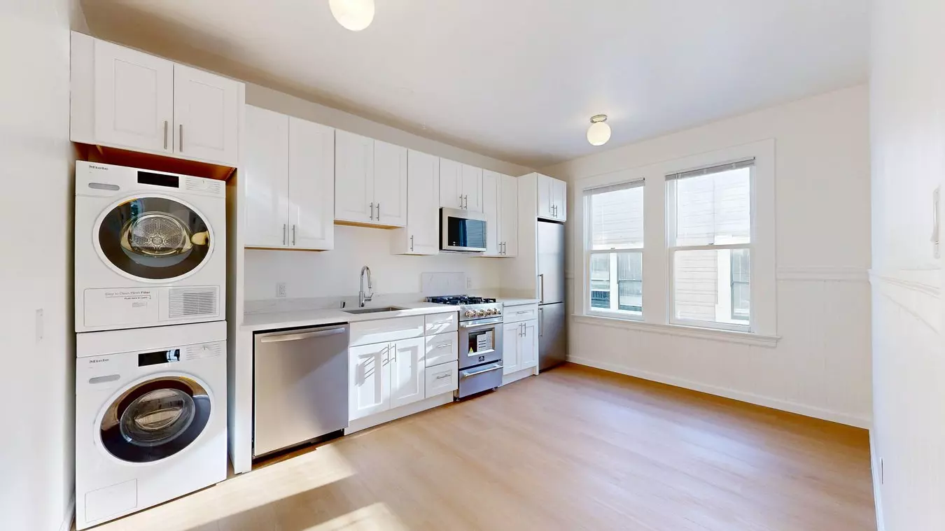 507 Greenwich St photo 2