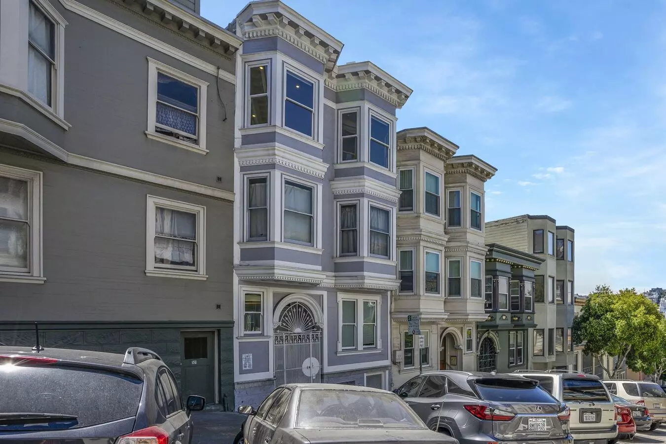 511-515 Vallejo Street photo 2