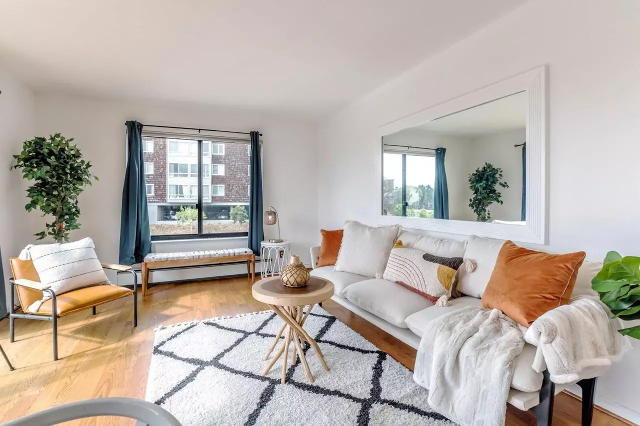 5179 Diamond Heights Blvd Apt 211 photo 2