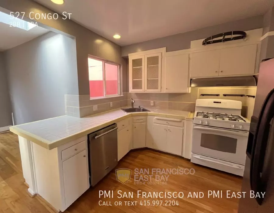 527 Congo Street, San Francisco, CA 94131 photo 3