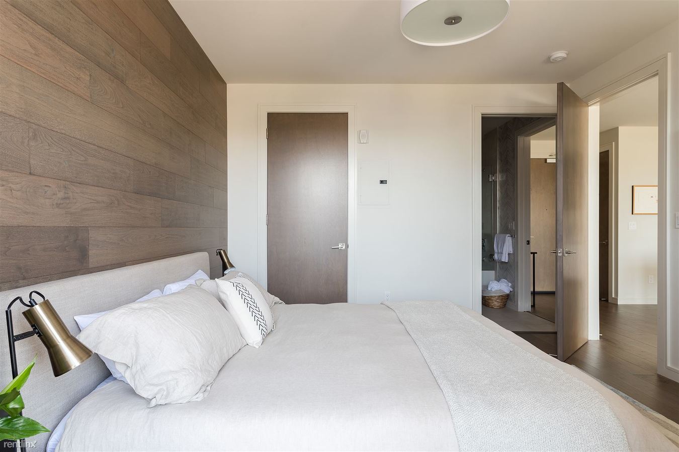 600 South Van Ness photo 5