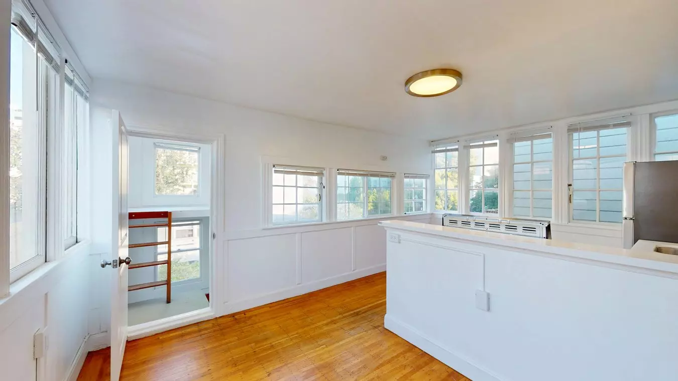 674 Haight Street, San Francisco, CA 94117 photo 2