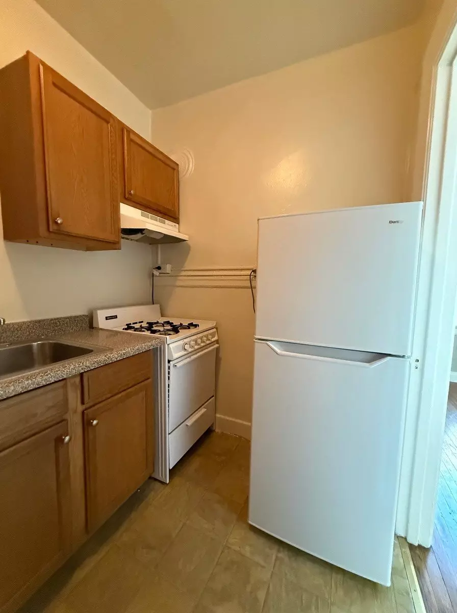 694 Bush Street, San Francisco, CA 94108 photo 5