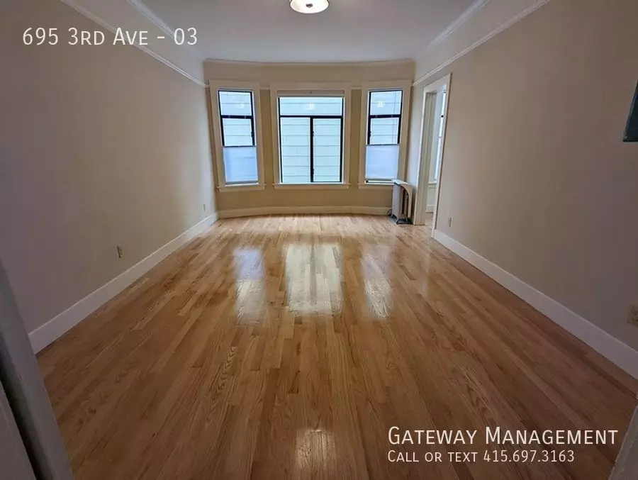 695 3rd Avenue, San Francisco, CA 94118 photo 2