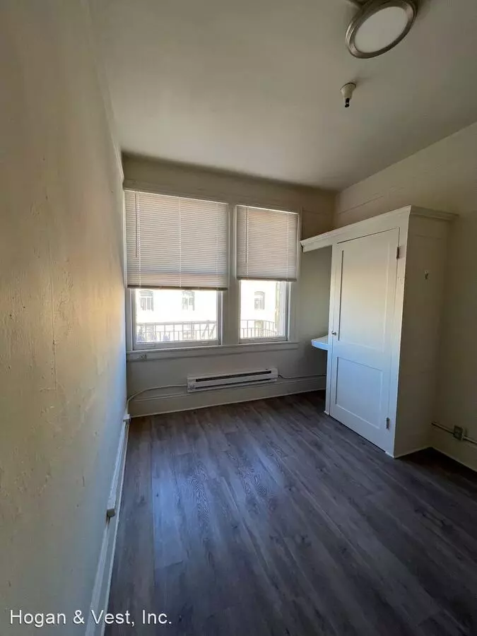 705 Broadway / 1261 - 1265 Stockton St photo 2