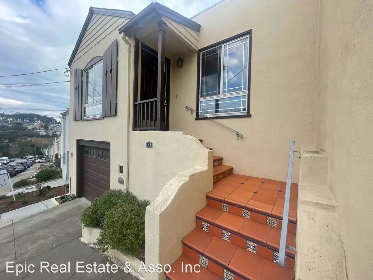 71 Gladstone Drive, San Francisco, CA 94112 photo 3