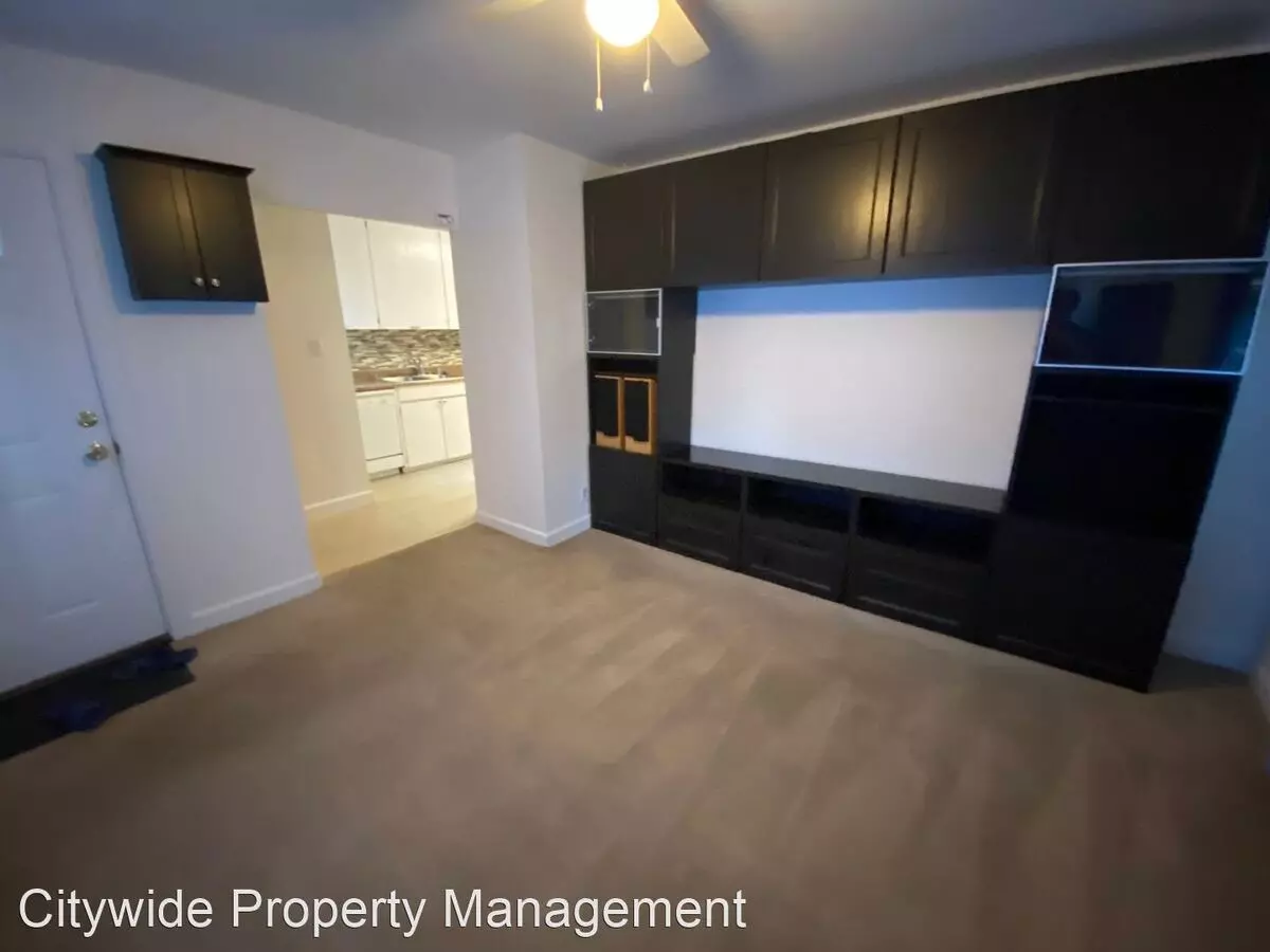Cozy 2-Bedroom in Duplex Near Glen Canyon photo 3