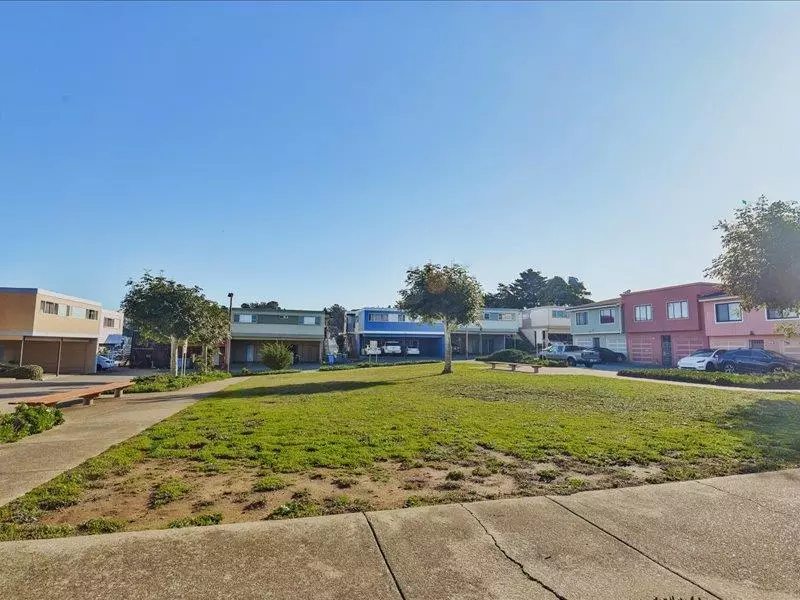 750 Bacon Street, San Francisco, CA 94134 photo 2