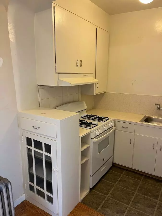 7615 Geary Boulevard, San Francisco, CA 94121 photo 4