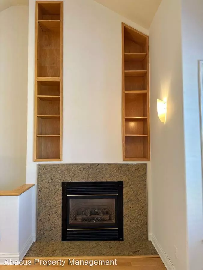 8 Milton Street, San Francisco, CA 94112 photo 3
