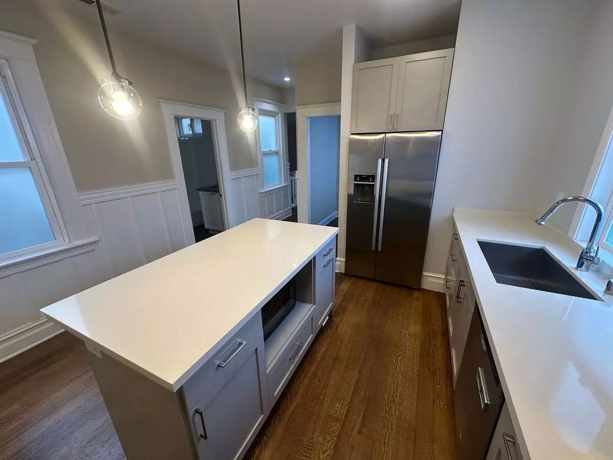 817 Oak Street, San Francisco, CA 94117 photo 3