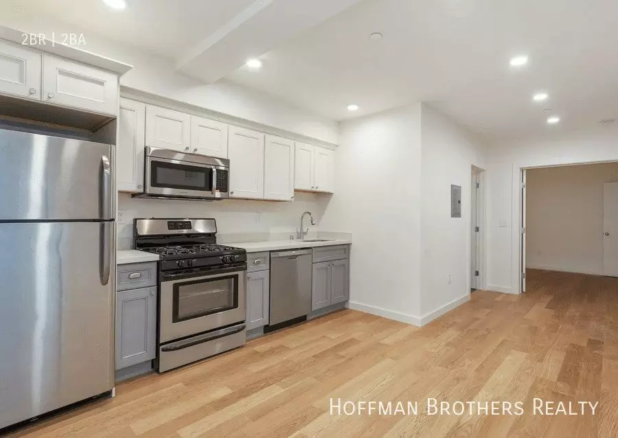 857 Vallejo Street, San Francisco, CA 94133 photo 2