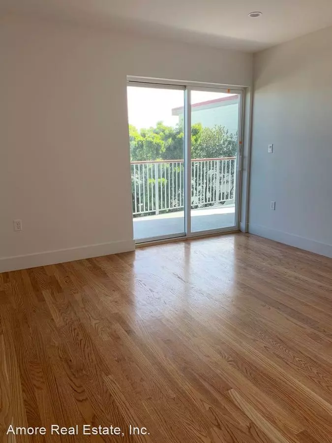 969 Burnett Avenue, San Francisco, CA 94131 photo 3