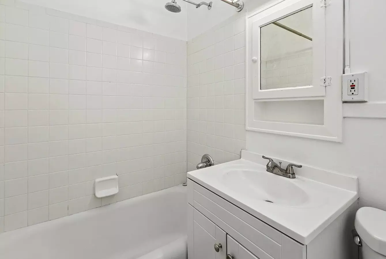 2040 Jefferson Street, San Francisco, CA 94123 photo 4