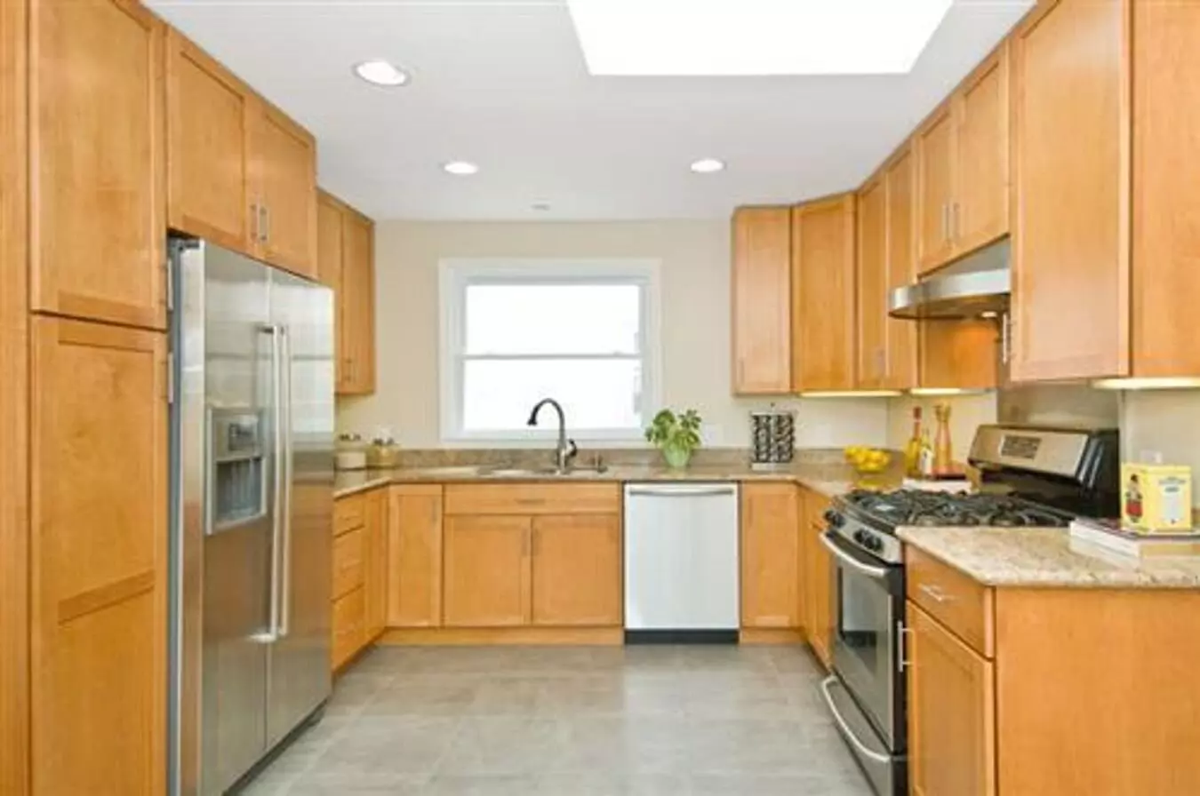 1068 Ashbury Street, San Francisco, CA 94117 photo 4