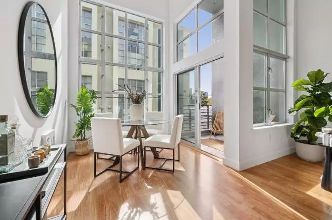 Beautiful 2Bed Bath photo 3