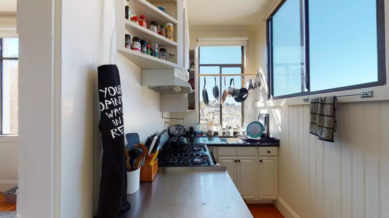 15 Tuscany Alley, San Francisco, CA 94133 photo 2
