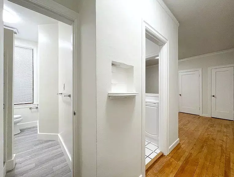 Bedrooms: Studio Bathrooms: 1 Floor: Ground Level, Inner Facing Unit photo 2