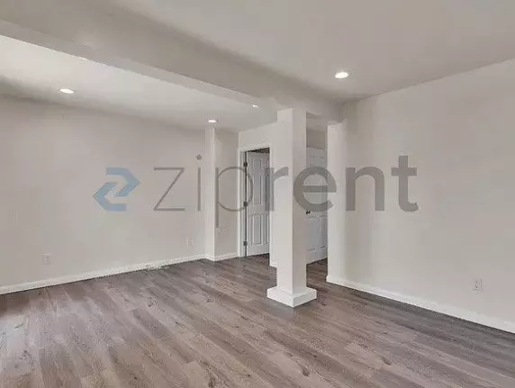 Bright &amp; Spacious 3-bedroom House In Prime Sf Location! photo 3