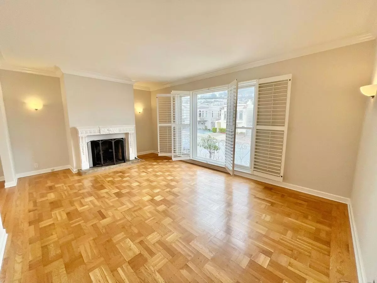 Charming Renovated Home In Desirable Sunset Neighborhood Near Forest Hill photo 2