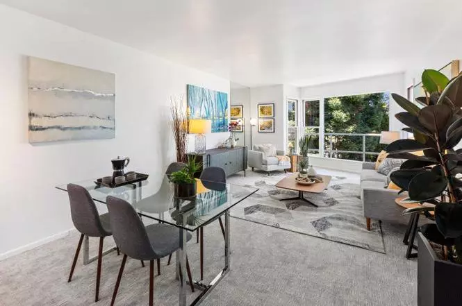 Charming Top-floor Condo In Nob Hill photo 3