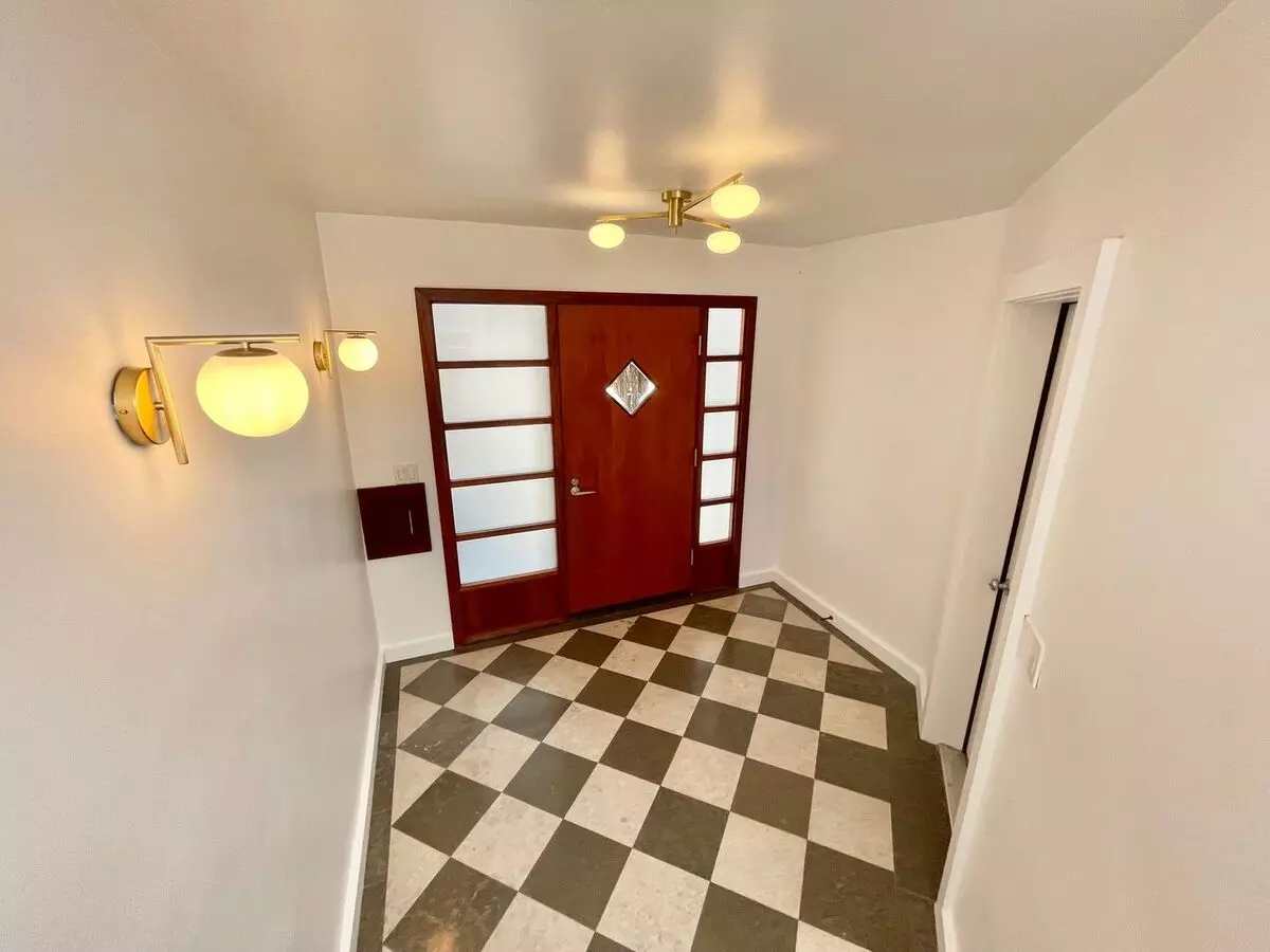 Contemporary, Stunning 3br/2.5ba Noe Valley Home W/tranquil Garden! Progressive photo 3