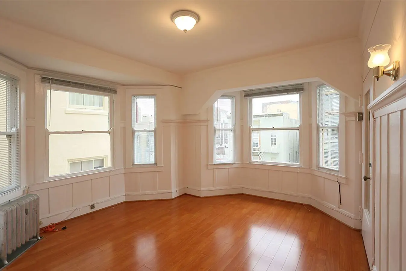 Open House: Sunday (12/21) 3:40pm-4:00pm. Bright, Second Floor Corner Jr. 1br/1ba Near Union Square, Shared Laundry, Elevator In Building (797 Bush #201) photo 4
