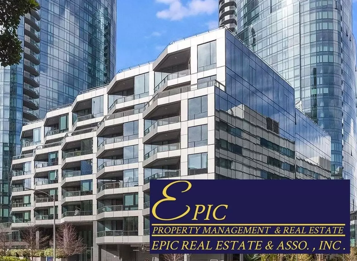 Epic Rea: 2 Bed/ 2 Bath Luxury Waterfront Living photo 3