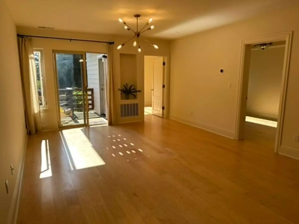 Epic Rea- Serene 2 Br/1 Ba Flat W/private Deck &amp; Yard In Lone Mountain photo 5
